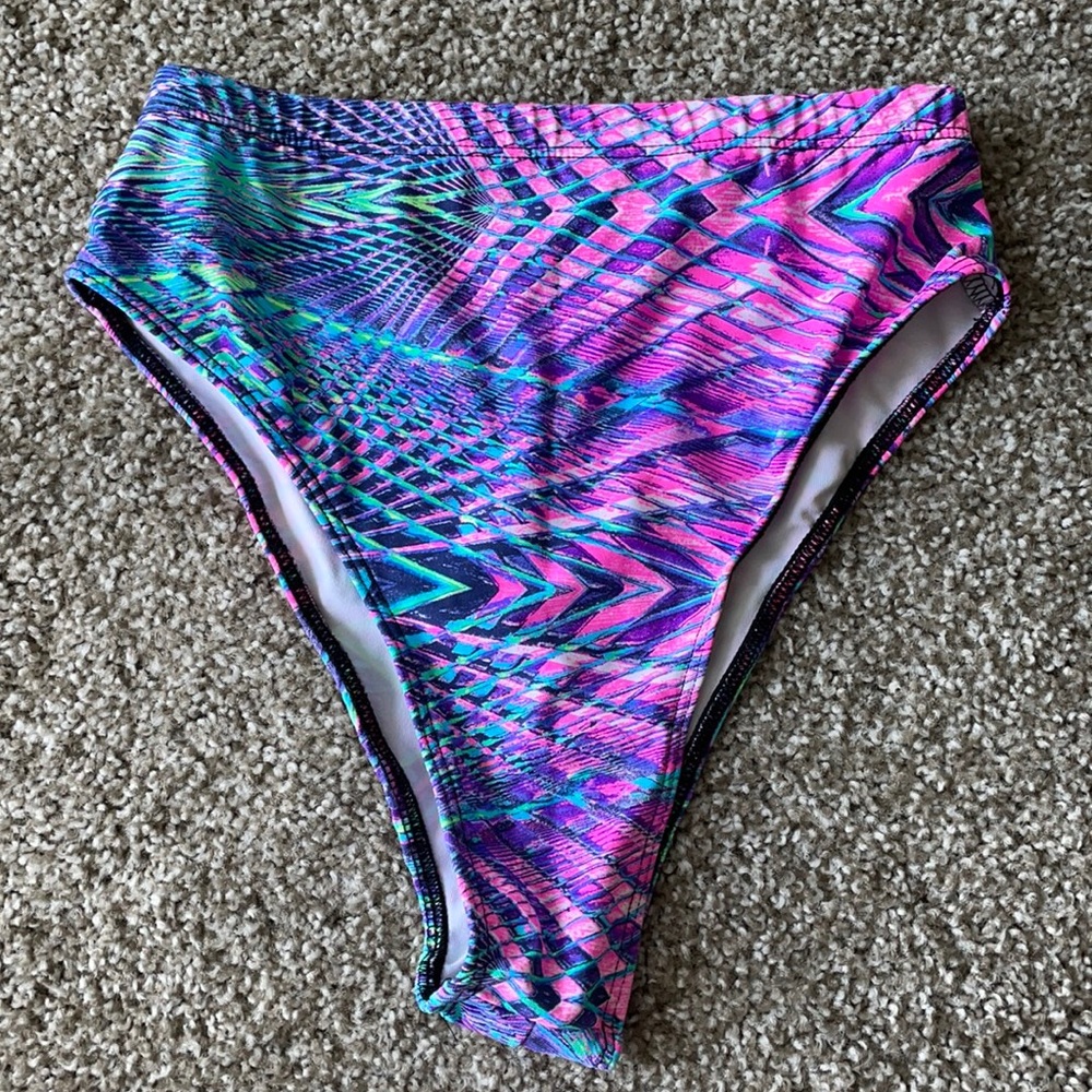 High waisted rave bottom